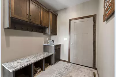 932 Meadowlark Road, De Pere, WI 54115 - Photo 15