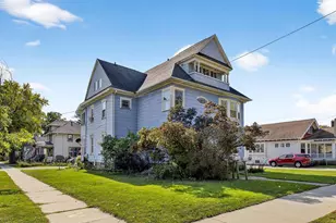 623 E Irving Ave, Oshkosh, WI 54901 - Photo 57