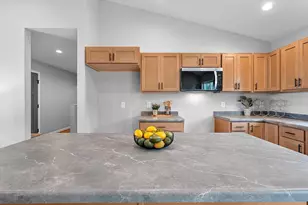 1900 Southland Ln, New London, WI 54961 - Photo 19