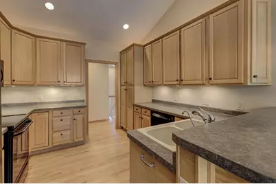 N974 Joeys Place, Greenville, WI 54942 - Photo 9
