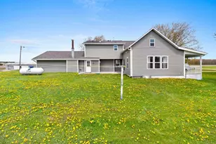 N1613 Manley Rd, Greenville, WI 54942 - Photo 3