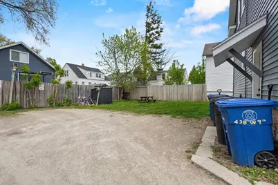 438 9th Avenue, Oshkosh, WI 54901 - Photo 27