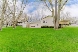 5154 Village Rd, Butte Des Morts, WI 54927 - Photo 41
