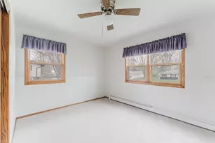 5154 Village Rd, Butte Des Morts, WI 54927 - Photo 21