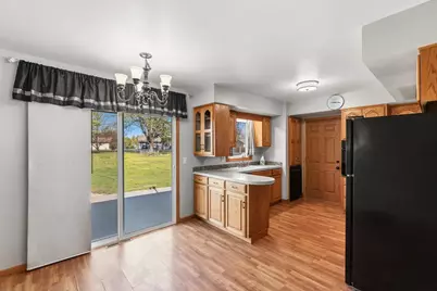 18 St Josephs Lane, Fond du Lac, WI 54935 - Photo 7