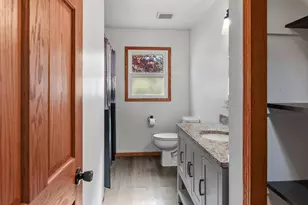 18 N St Josephs Ln, Fond du Lac, WI 54935 - Photo 11