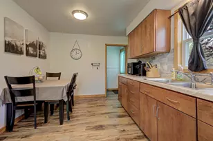 161 Garfield Ave, Clintonville, WI 54929 - Photo 11