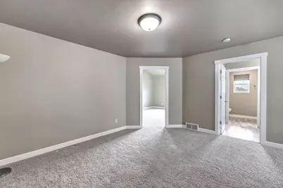 3980 N Parker Way, De Pere, WI 54115 - Photo 21