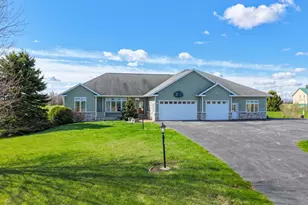 N2808 Apple Ln, Kewaunee, WI 54216 - Photo 5