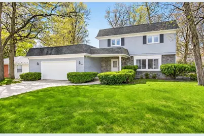 1039 Glendale Avenue, Appleton, WI 54911 - Photo 1