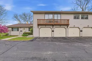 248 Bayberry Ln, Fond du Lac, WI 54935 - Photo 17