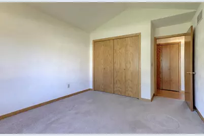 8358 Pheasant Run Trail, Larsen, WI 54947 - Photo 15