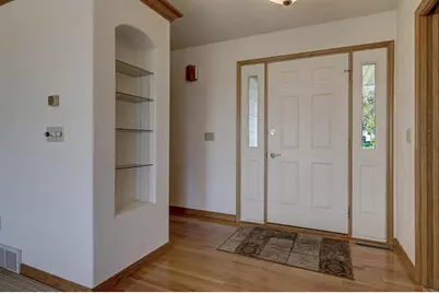8358 Pheasant Run Trail, Larsen, WI 54947 - Photo 5