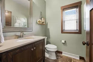 W5866 Sweet William Dr, Appleton, WI 54915 - Photo 17