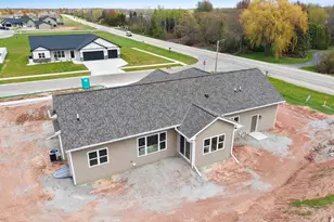 305 Battery Ave, De Pere, WI 54115 - Photo 3