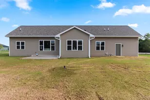 305 Battery Ave, De Pere, WI 54115 - Photo 3