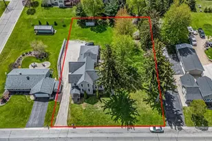 318 W Nye St, Hortonville, WI 54944 - Photo 25