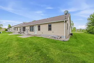 1678a Drum Corps Dr, Menasha, WI 54952 - Photo 25