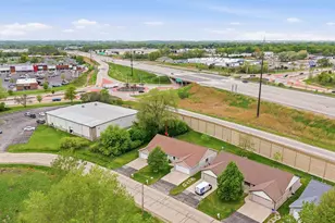 1678a Drum Corps Dr, Menasha, WI 54952 - Photo 33
