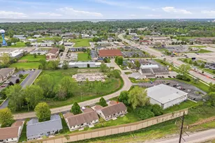 1678a Drum Corps Dr, Menasha, WI 54952 - Photo 35
