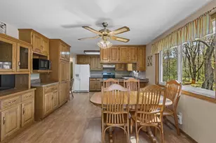 6710 Gregory Ln, Little Suamico, WI 54171 - Photo 19