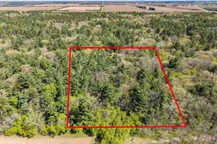 W14103 4 Seasons Dr, Coloma, WI 54930 - Photo 59