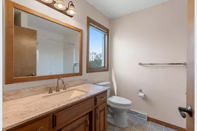 800 East River Drive #F, De Pere, WI 54115 - Photo 29