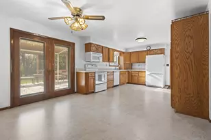 6911 Fahley Rd, Oshkosh, WI 54904 - Photo 31