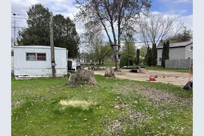 159 Birch Avenue, Oconto Falls, WI 54154 - Photo 9