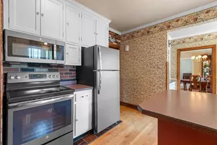212 Miramar Dr, Green Bay, WI 54301 - Photo 17