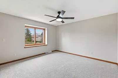1138 E Capitol Drive, Appleton, WI 54911 - Photo 25