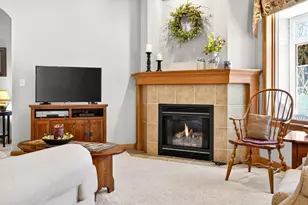 2508 Waterford Ct, Neenah, WI 54956 - Photo 7