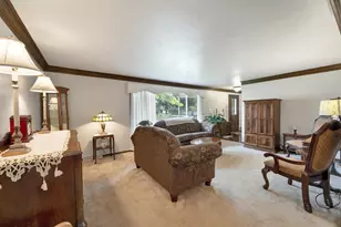 413 S Good Hope Rd, De Pere, WI 54115 - Photo 3