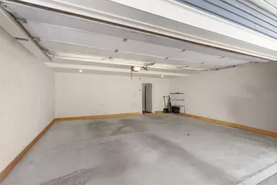 228 Jackson Street, Green Bay, WI 54301 - Photo 37