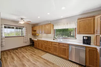 7684 107th Street, Milwaukee, WI 53224 - Photo 7