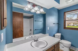 224 E National Ave, Brillion, WI 54110 - Photo 27