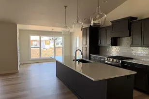 1376 Kenzie Ct, De Pere, WI 54115 - Photo 3
