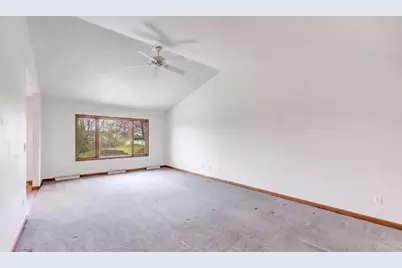 1072 Traboh Court, De Pere, WI 54115 - Photo 7