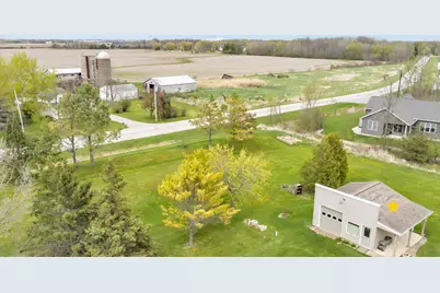 1072 Traboh Court, De Pere, WI 54115 - Photo 39
