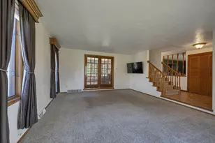 2941 Mayflower Rd, Green Bay, WI 54311 - Photo 7