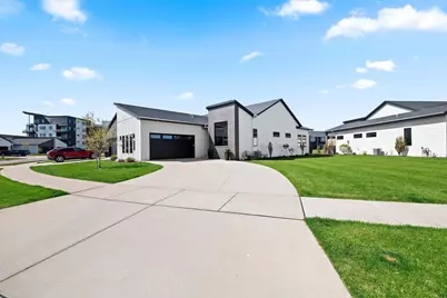 366 Aldon Circle, Green Bay, WI 54304 - Photo 67