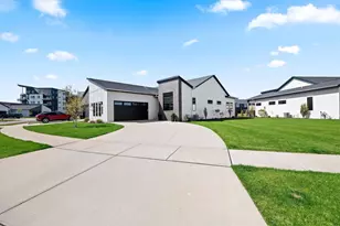 366 Aldon Cir, Green Bay, WI 54304 - Photo 67