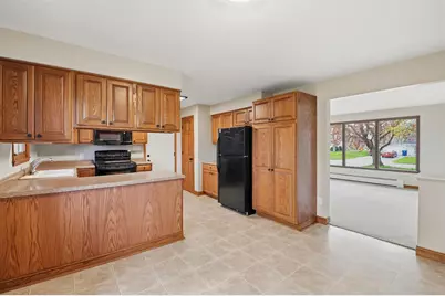 1223 Guns Street, Green Bay, WI 54311 - Photo 11