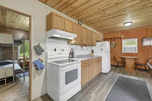 W13670 Brooks Ln, Crivitz, WI 54114 - Photo 5