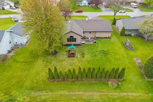 W2572 Colonial Ct, Appleton, WI 54915 - Photo 37