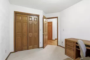 W5472 Edelweiss Ct, Appleton, WI 54913 - Photo 11