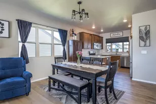 N9339 Gemstone Ct, Appleton, WI 54915 - Photo 11