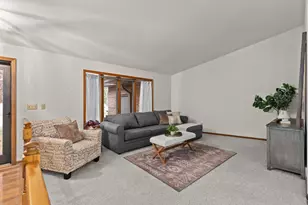 21 Kensington Ct, Appleton, WI 54915 - Photo 11