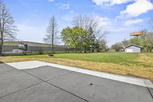2461 Vandenbergh Pl, Green Bay, WI 54311 - Photo 45