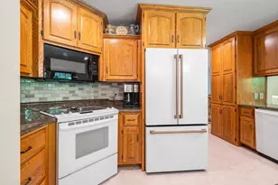 4146 Don Cir, New Franken, WI 54229 - Photo 9